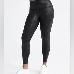 Knix x Papaya Sculpt Legging size small